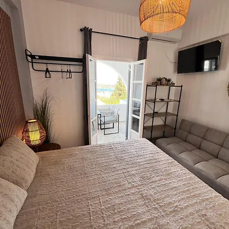 Aeolian Blu 6 Apartment *