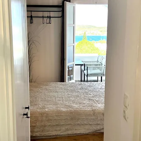 Aeolian Blu 6 Apartment